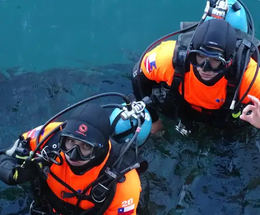 Más de 350 trabajadores acuícolas han sido capacitados por OTEC y Escuela de Buceo Pro Driver apoyada por Salmonchile